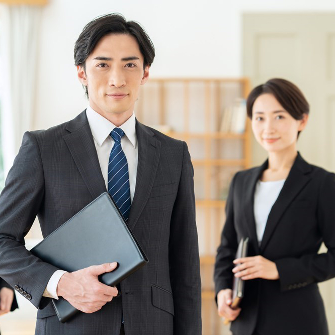 フットワークの良さと<br>素早いレスポンス